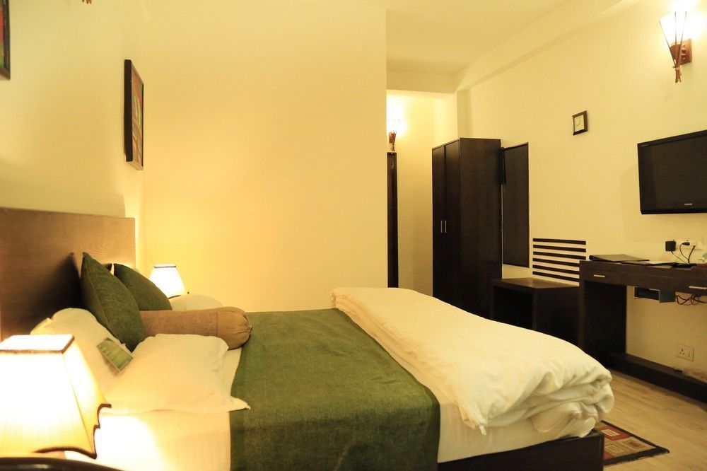 Lans Castle Hotel Лансдаун Екстериор снимка