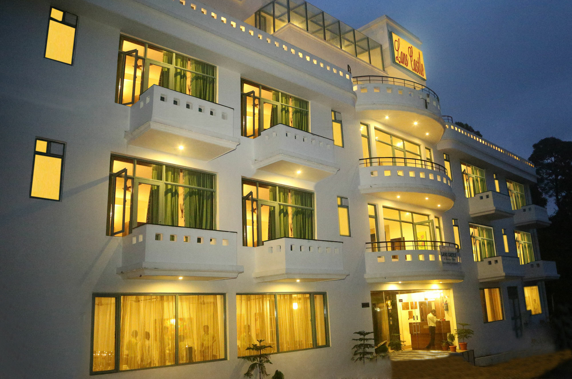 Lans Castle Hotel Лансдаун Екстериор снимка